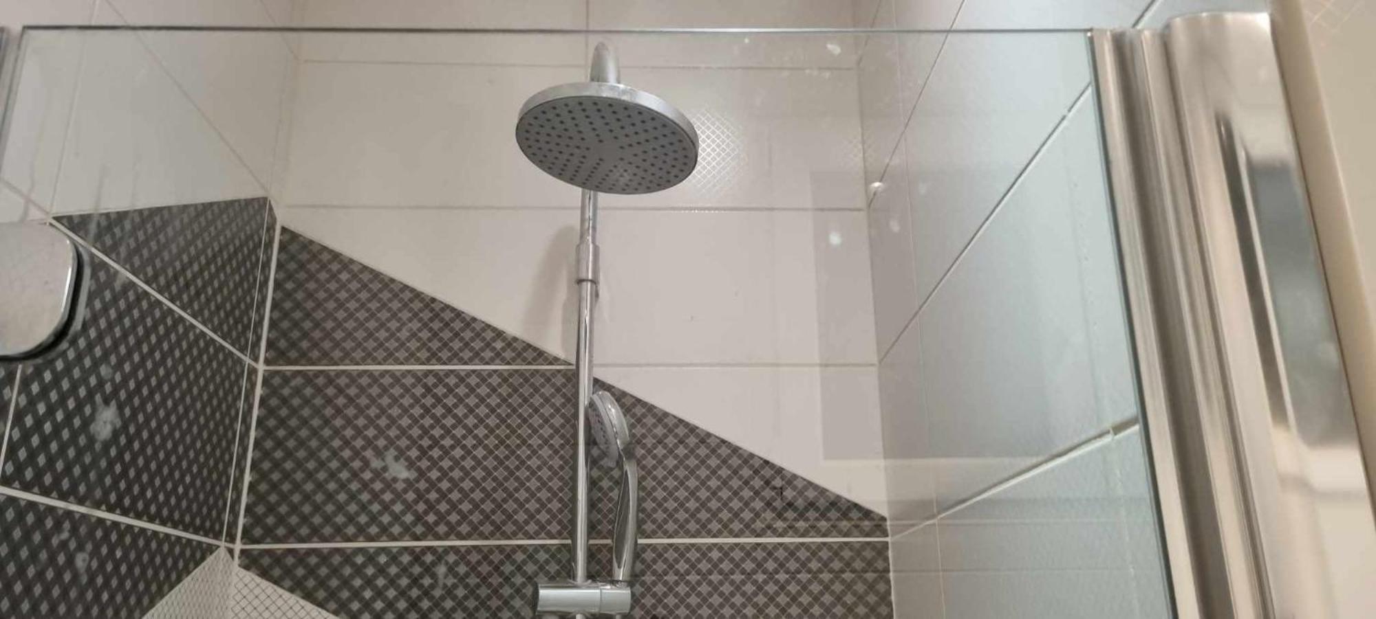T & E Apartment Budapest Luaran gambar